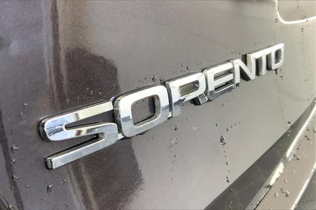 used 2018 Kia Sorento car, priced at $15,888