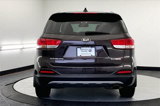 used 2018 Kia Sorento car, priced at $15,888