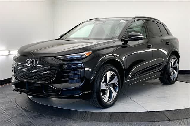 new 2025 Audi Q6 e-tron car, priced at $75,425