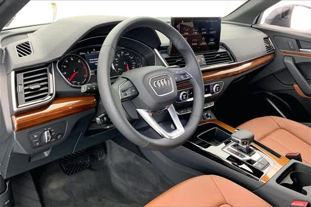 used 2024 Audi Q5 car, priced at $41,994