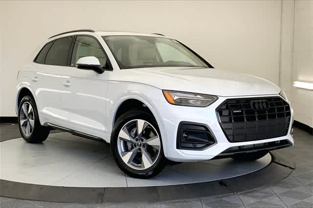 new 2025 Audi Q5 car, priced at $50,730