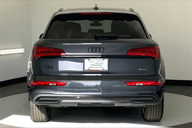 new 2025 Audi Q5 car, priced at $50,485