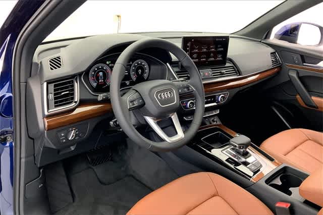 new 2025 Audi Q5 car, priced at $50,730