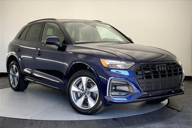 new 2025 Audi Q5 car, priced at $50,730