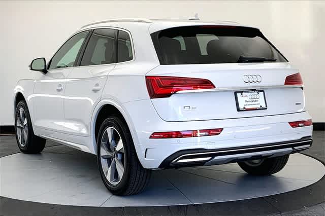 new 2025 Audi Q5 car, priced at $54,080