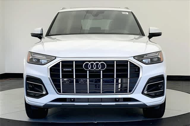 new 2025 Audi Q5 car, priced at $54,080