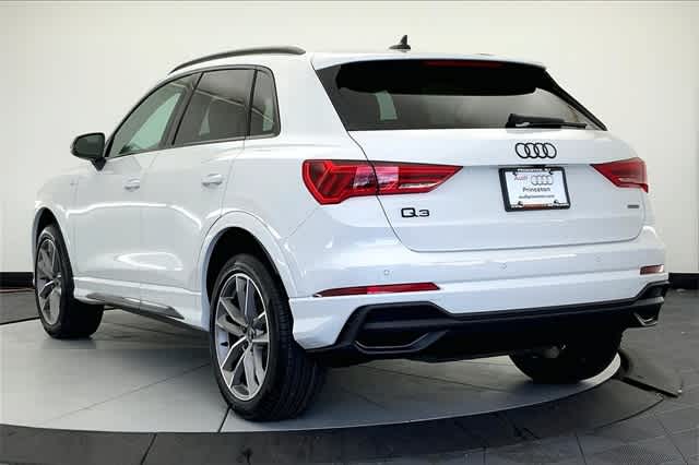 new 2025 Audi Q3 car, priced at $46,240