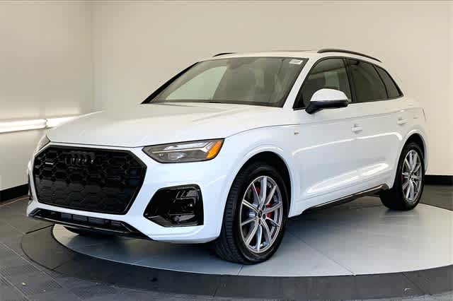 new 2024 Audi Q5 car, priced at $71,000