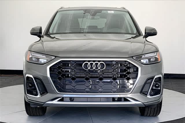 new 2025 Audi Q5 car, priced at $67,615