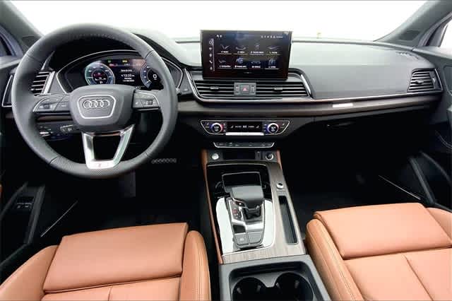 new 2025 Audi Q5 car, priced at $67,955