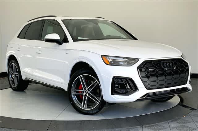 new 2025 Audi Q5 car, priced at $67,955