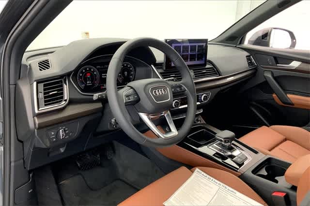 new 2025 Audi Q5 car, priced at $58,175