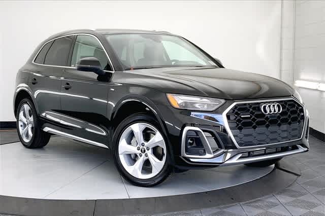 new 2025 Audi Q5 car, priced at $57,680