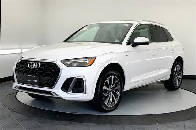 used 2022 Audi Q5 car, priced at $40,122