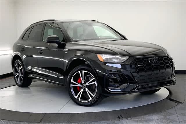 new 2025 Audi Q5 car, priced at $60,330