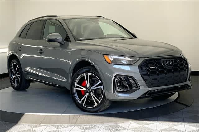 new 2025 Audi Q5 car, priced at $59,380