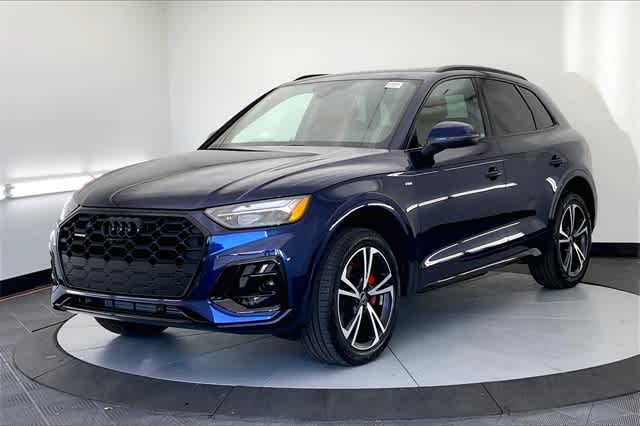 new 2025 Audi Q5 car, priced at $59,380