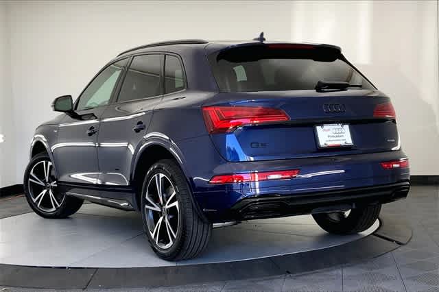 new 2025 Audi Q5 car, priced at $59,380