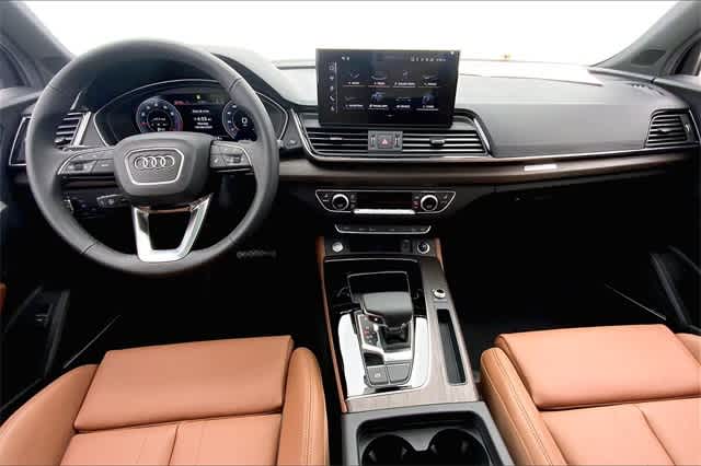 new 2025 Audi Q5 car, priced at $58,215