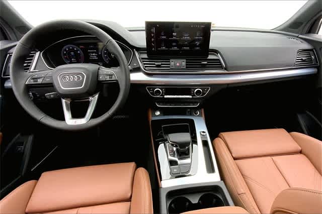 new 2025 Audi Q5 car, priced at $59,380