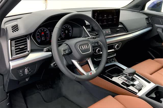 new 2025 Audi Q5 car, priced at $59,380