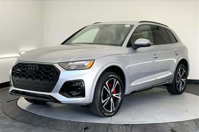 new 2025 Audi Q5 car, priced at $60,215