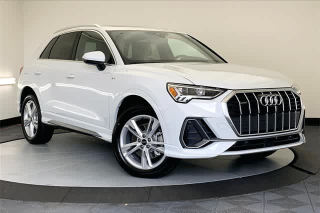 new 2024 Audi Q3 car, priced at $47,795