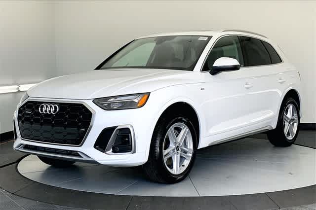 new 2025 Audi Q5 car, priced at $62,205