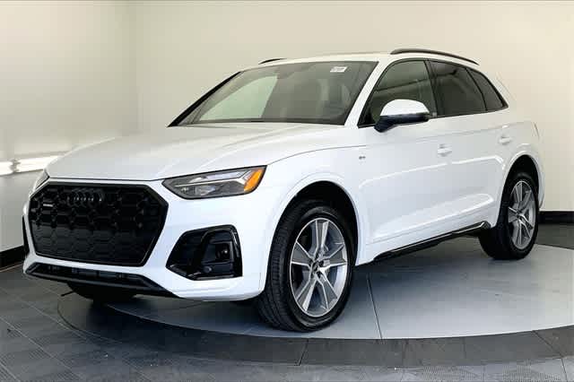 new 2025 Audi Q5 car, priced at $54,130