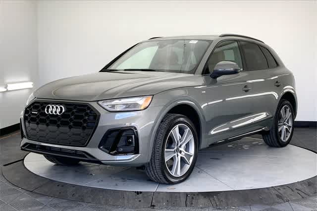 new 2025 Audi Q5 car, priced at $53,780