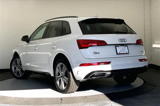 new 2025 Audi Q5 car, priced at $54,000