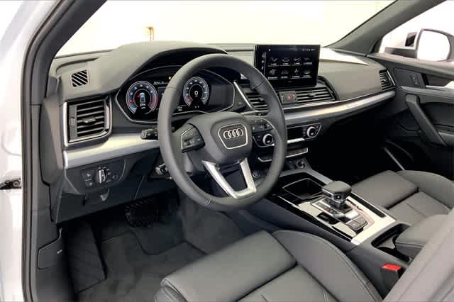 new 2025 Audi Q5 car, priced at $54,000