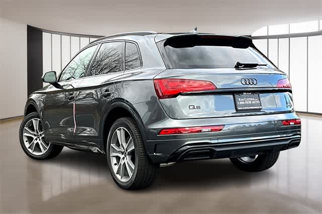 new 2025 Audi Q5 car, priced at $54,130