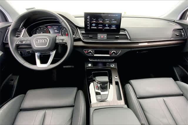 used 2024 Audi Q5 car, priced at $43,162