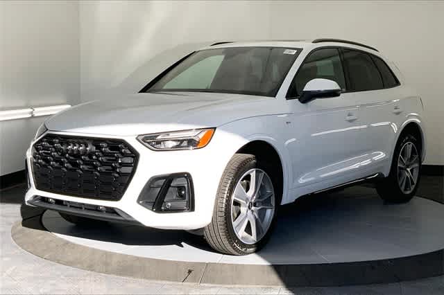 new 2025 Audi Q5 car, priced at $54,130