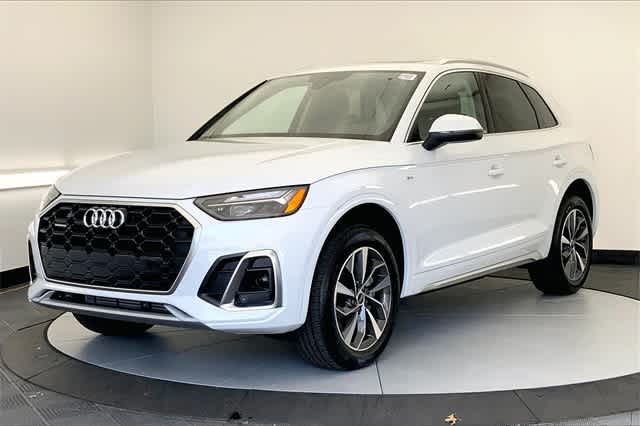 new 2024 Audi Q5 car, priced at $54,205