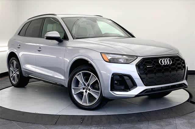 new 2025 Audi Q5 car, priced at $53,665