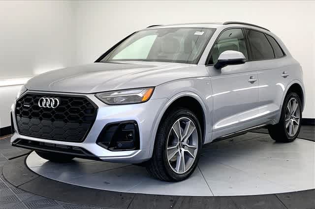 new 2025 Audi Q5 car, priced at $53,665