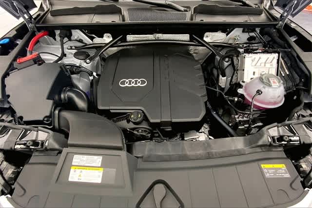 new 2025 Audi Q5 car, priced at $53,665