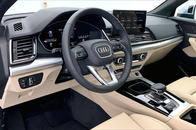 new 2025 Audi Q5 car, priced at $53,665