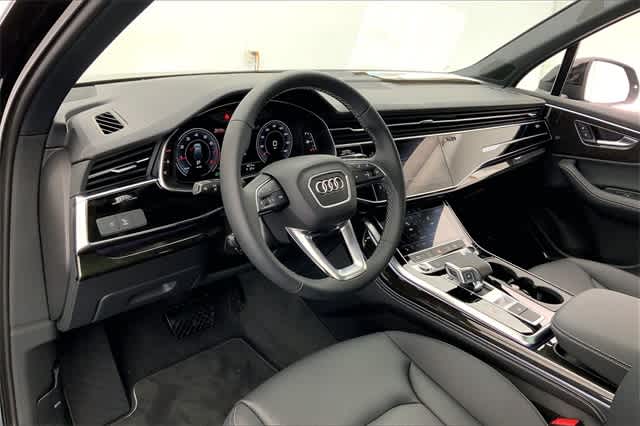 new 2025 Audi Q7 car, priced at $71,115