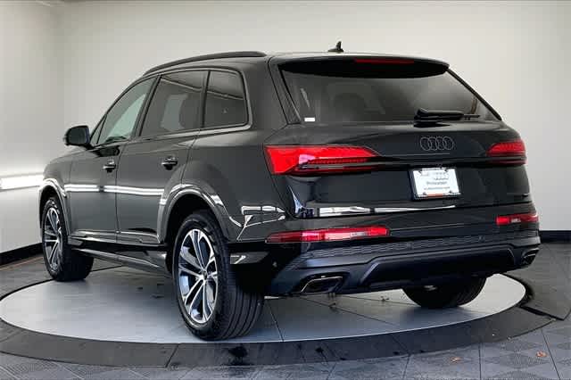 new 2025 Audi Q7 car, priced at $71,115