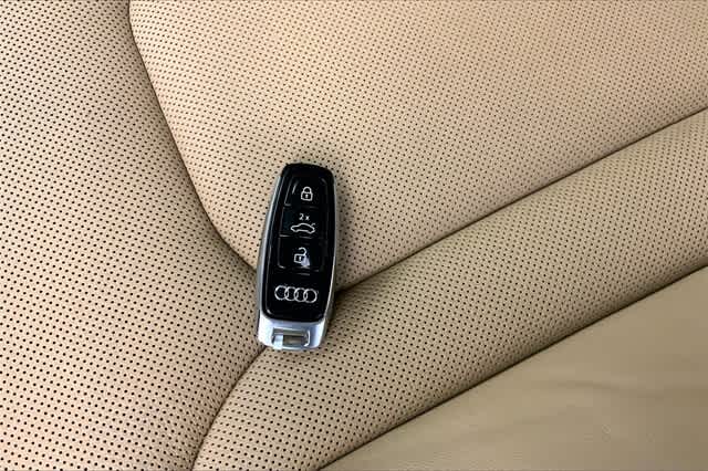 used 2024 Audi Q7 car, priced at $56,991