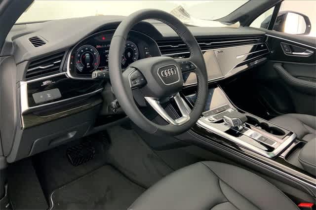 new 2025 Audi Q7 car, priced at $69,005