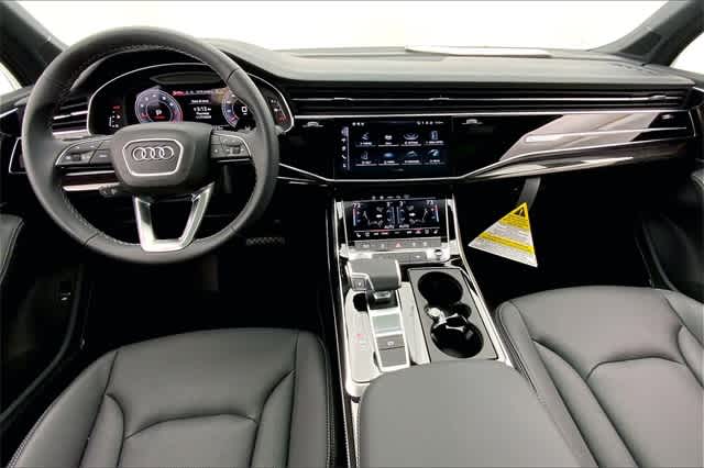 new 2025 Audi Q7 car, priced at $72,500