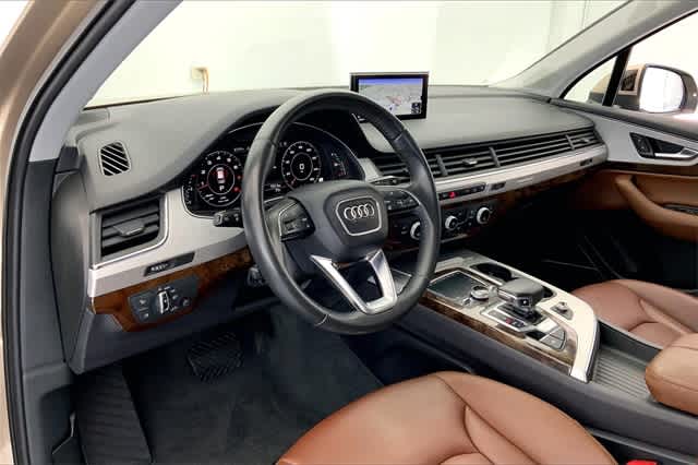 used 2018 Audi Q7 car, priced at $18,424