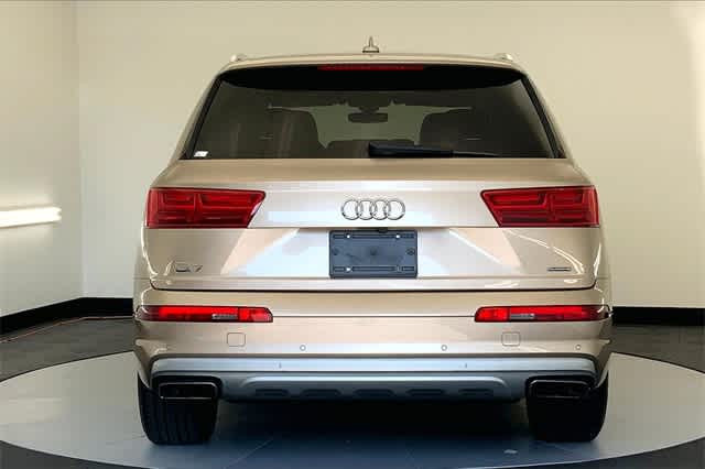 used 2018 Audi Q7 car, priced at $18,424