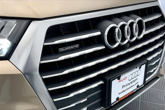 used 2018 Audi Q7 car, priced at $18,424