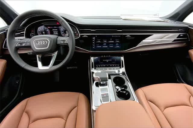 new 2025 Audi Q7 car, priced at $75,635