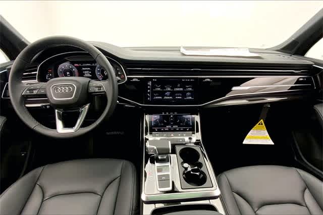 new 2025 Audi Q7 car, priced at $74,700